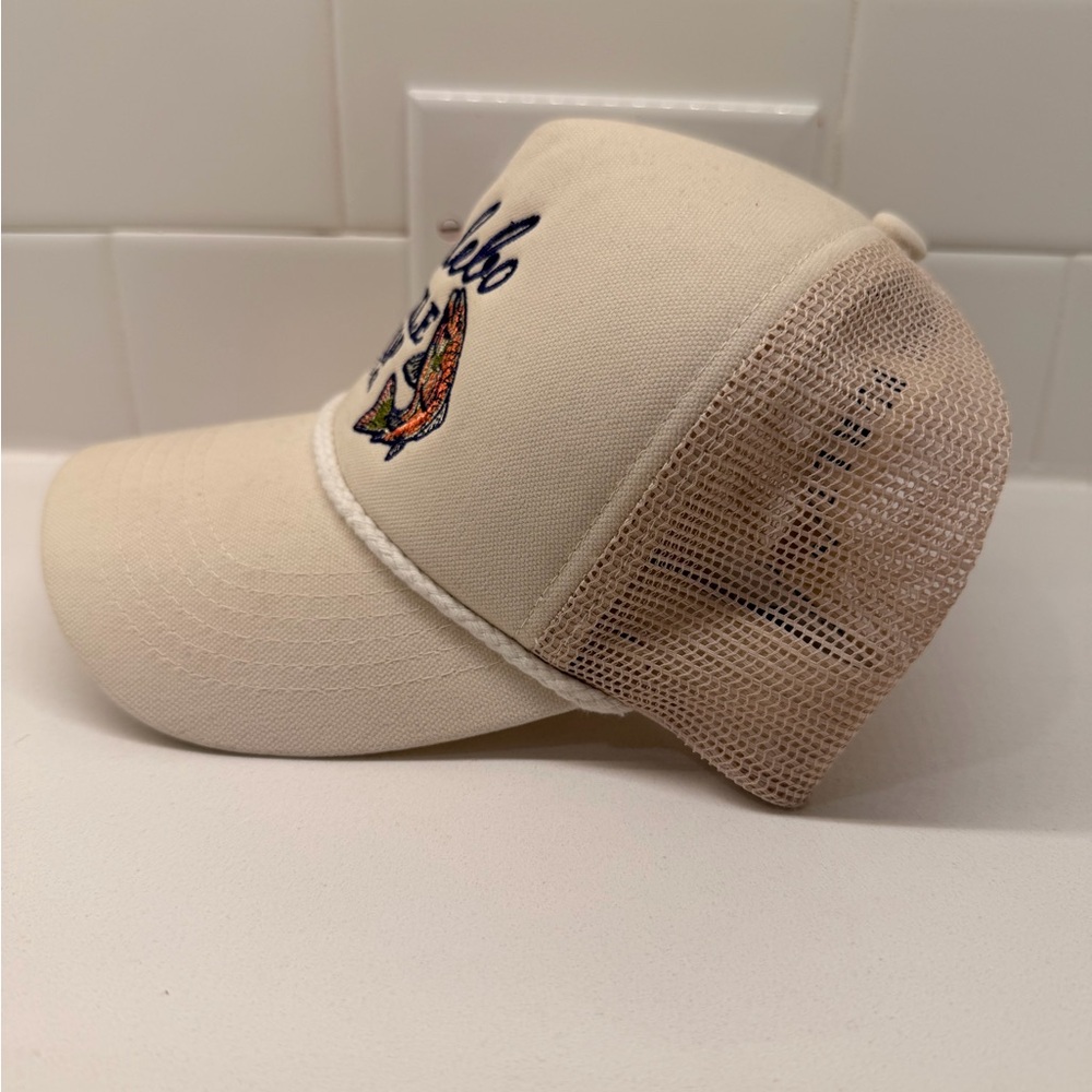 Burlebo Cream Tackle Shop Cap with Fish Design - Picture 2 of 3